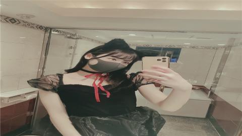 PPV1733809 The second active female college student model Minami-chan Cosplay etch and excitement as it is